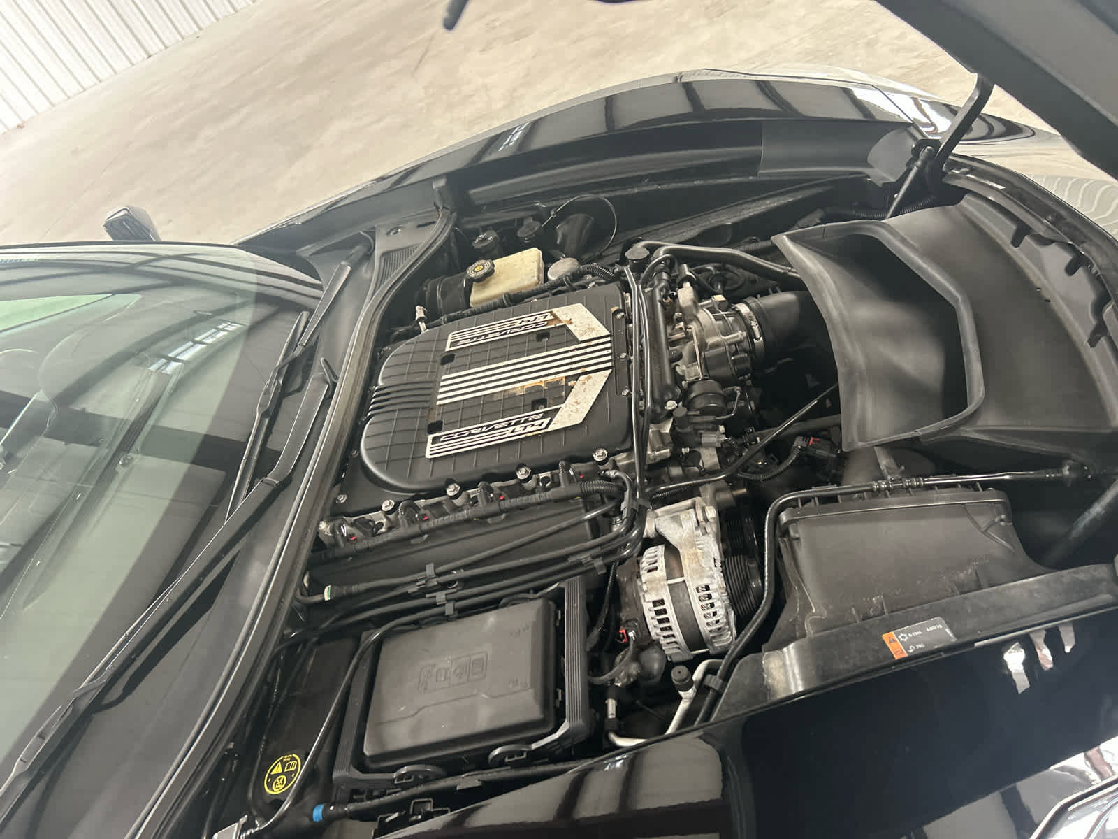 Used 2015 Chevrolet Corvette Z06 w/ 3LZ Preferred Equipment Group image 16