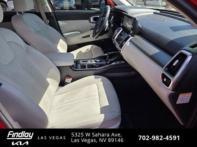Certified 2023 Kia Sorento SX Prestige AWD/4WD image 21