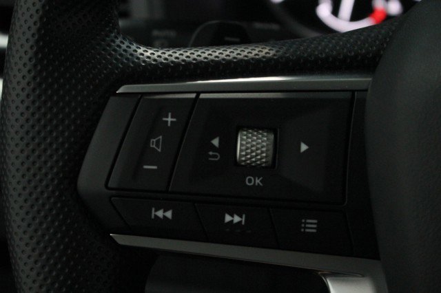 New 2026 Mitsubishi Outlander ES image 9