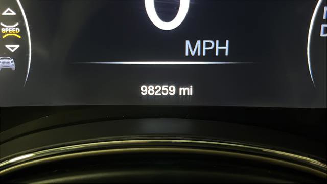 Used 2016 Jeep Grand Cherokee Laredo 75th Anniversary image 10