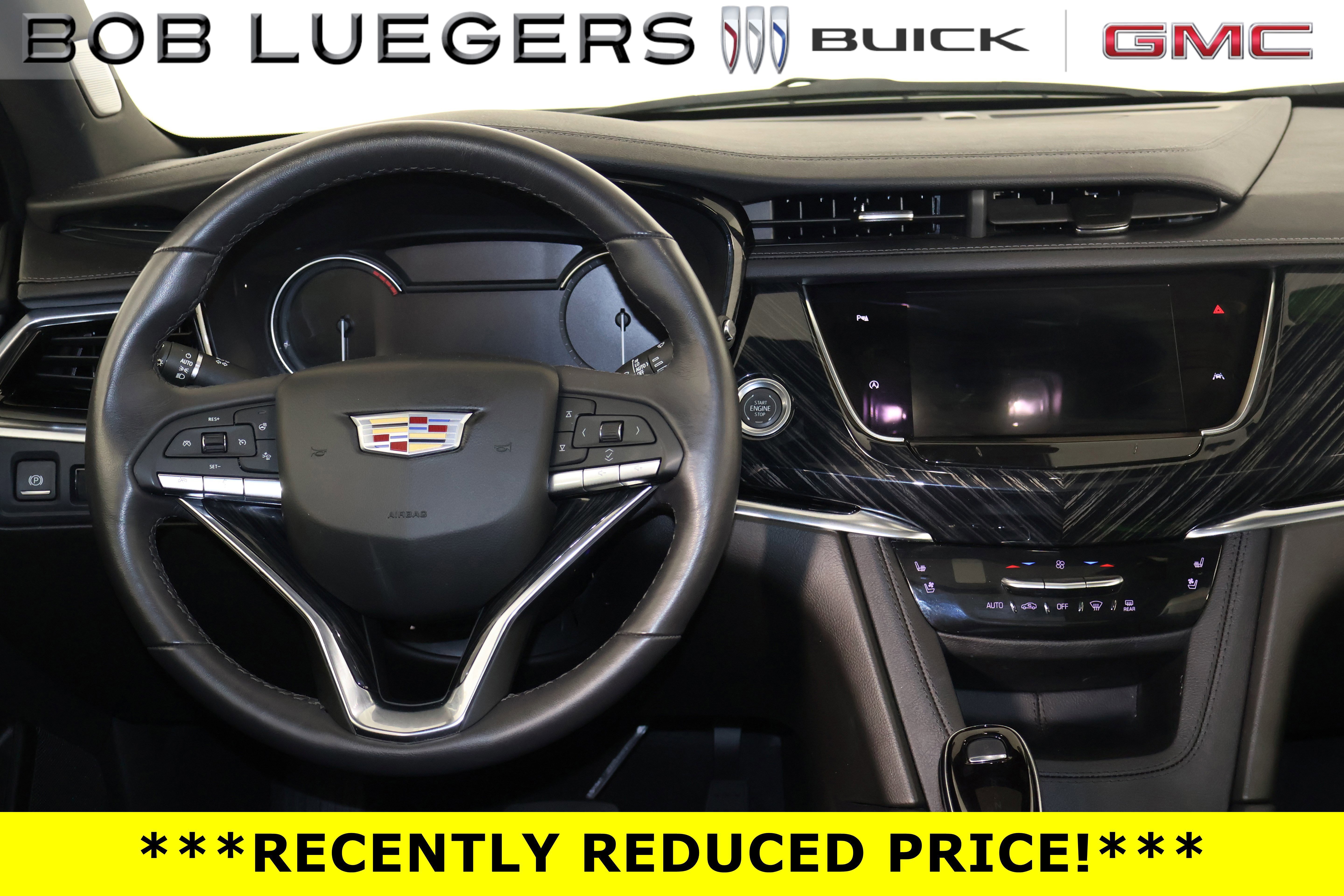 Certified 2025 Cadillac XT6 Premium Luxury FWD image 13