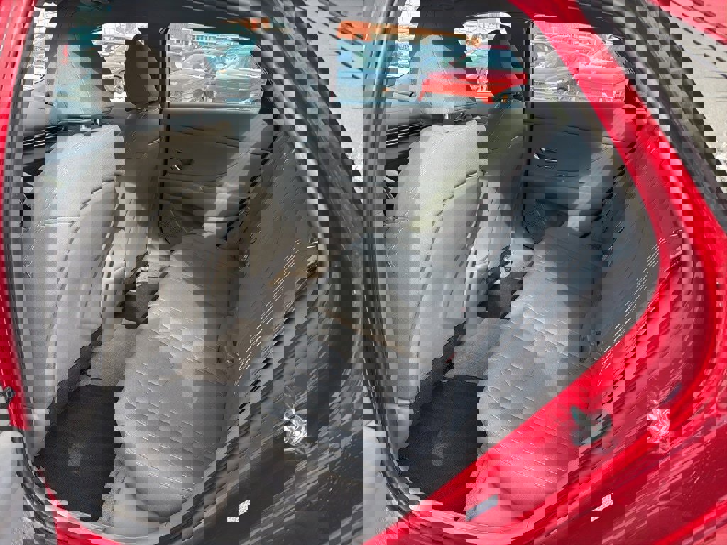 Certified 2023 Hyundai Elantra SEL image 15