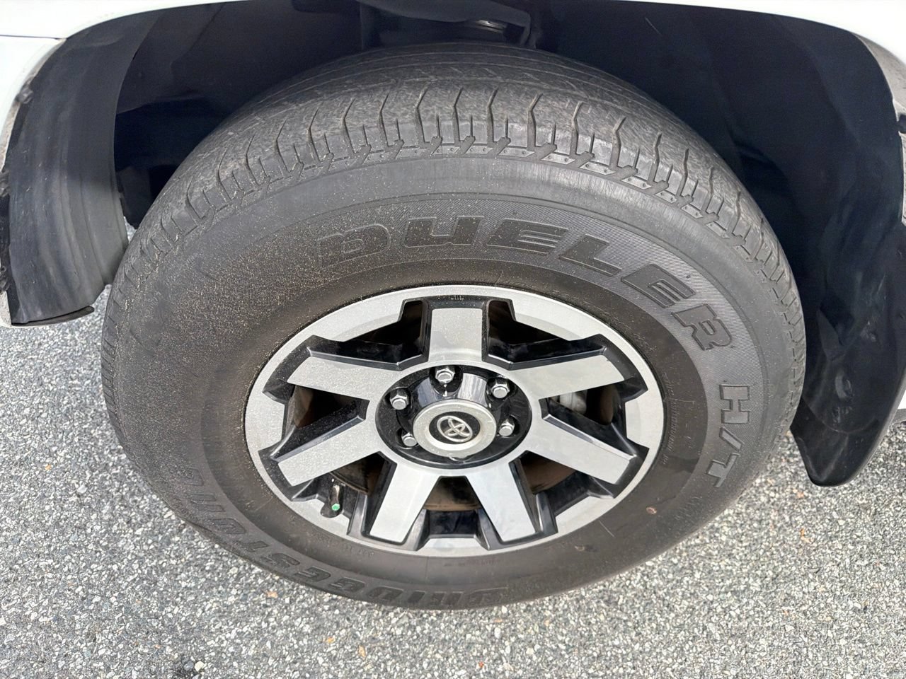 Used 2023 Toyota 4Runner TRD Off-Road Premium w/ Moonroof Package AWD/4WD image 13