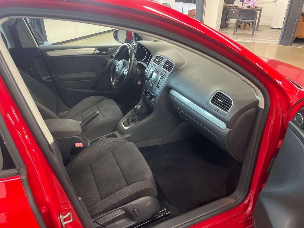 Used 2013 Volkswagen Golf TDI FWD image 50
