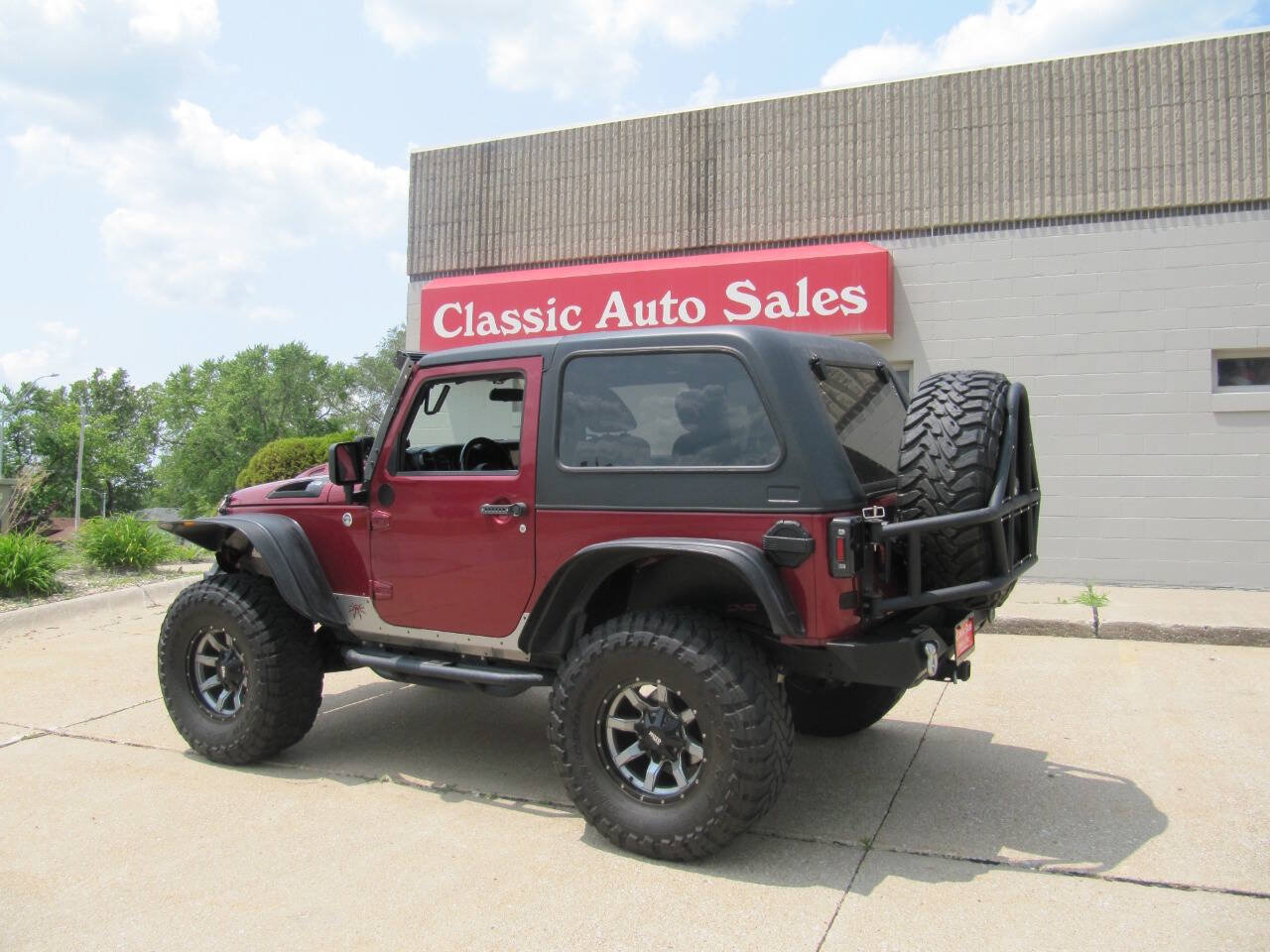 Used 2012 Jeep Wrangler Sport AWD/4WD image 4