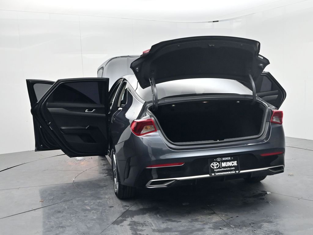 Used 2024 Kia K5 LXS image 54