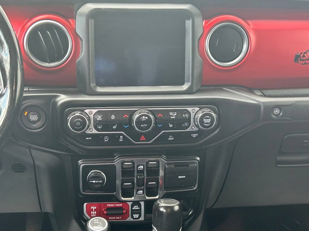 Used 2022 Jeep Gladiator Rubicon w/ Cold Weather Group AWD/4WD image 12