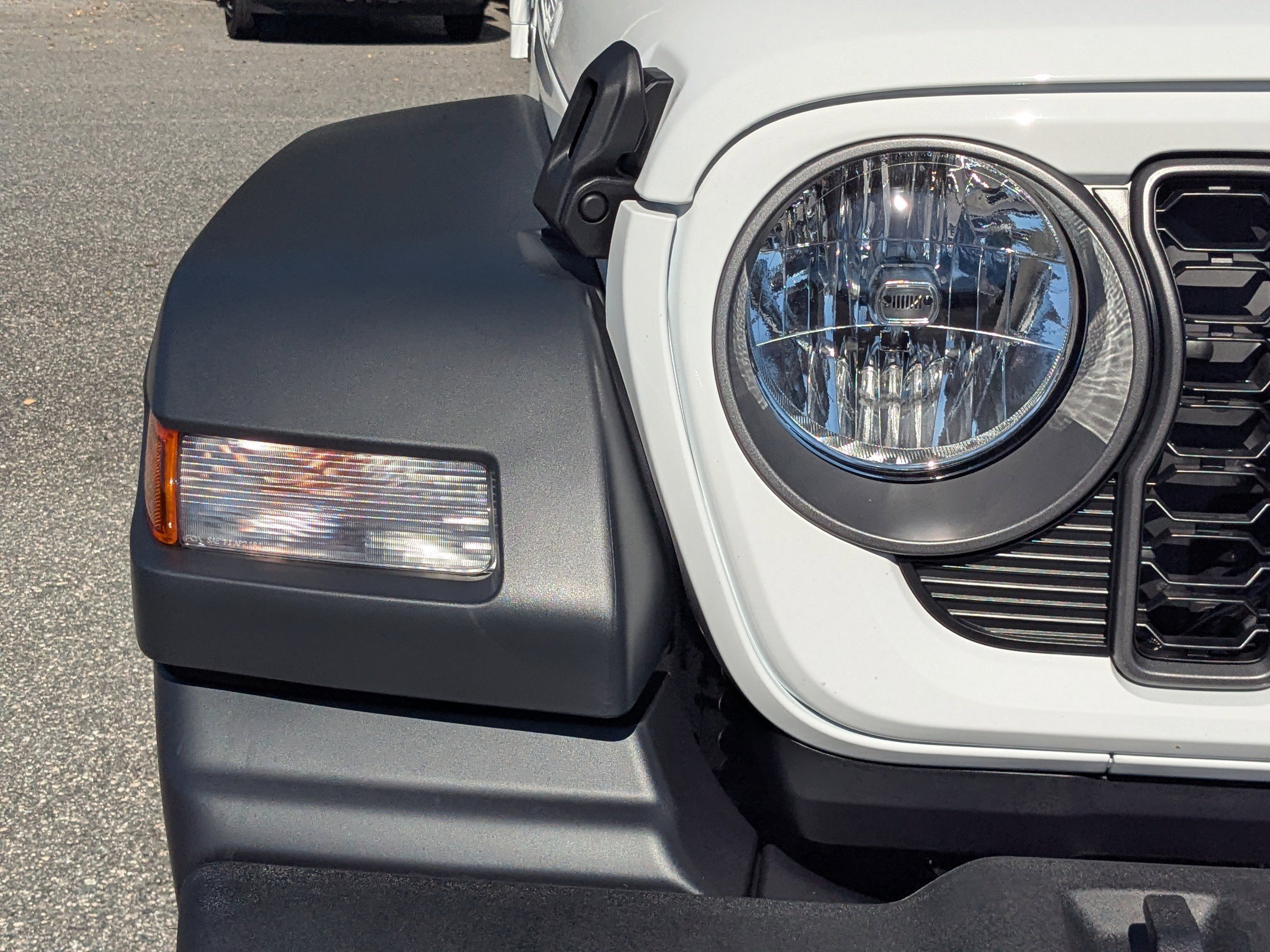 New 2026 Jeep Wrangler Unlimited Sport image 9