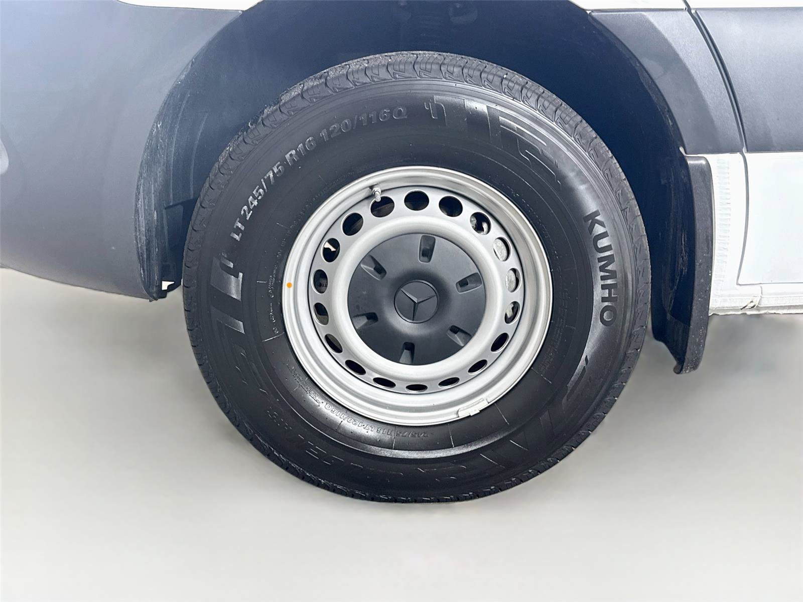Used 2026 Mercedes-Benz Sprinter 2500 image 18