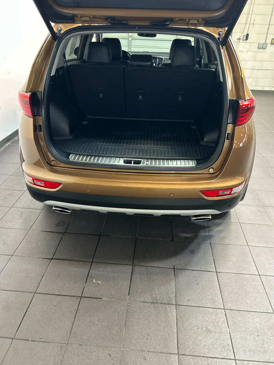 Used 2019 Kia Sportage SX FWD image 11