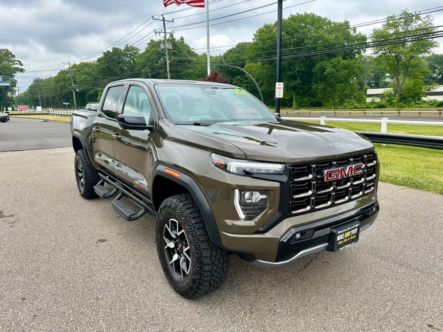 Used 2024 GMC Canyon AT4X AWD/4WD image 3