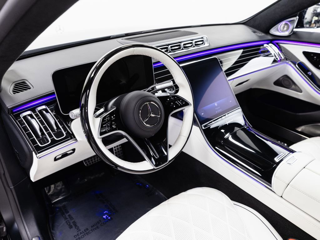 Used 2024 Mercedes-Benz S 580 4MATIC Sedan image 9