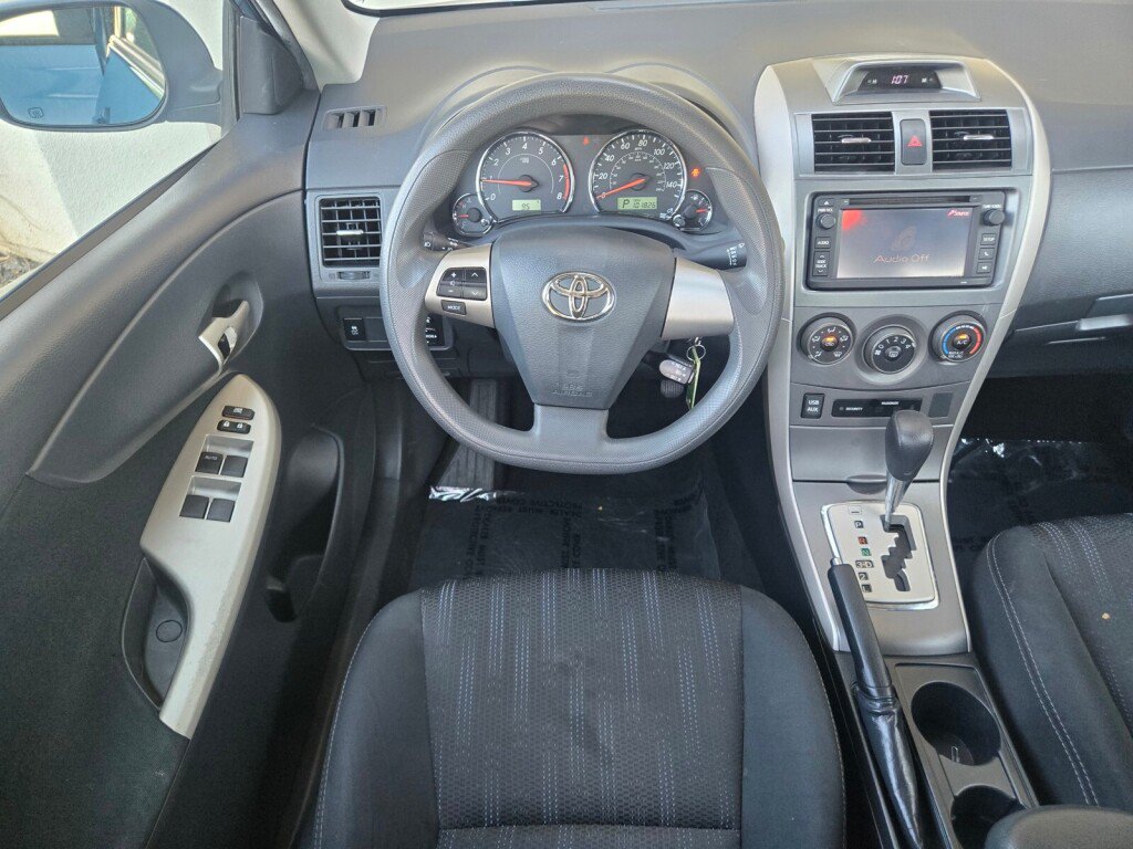 Used 2013 Toyota Corolla S FWD image 11