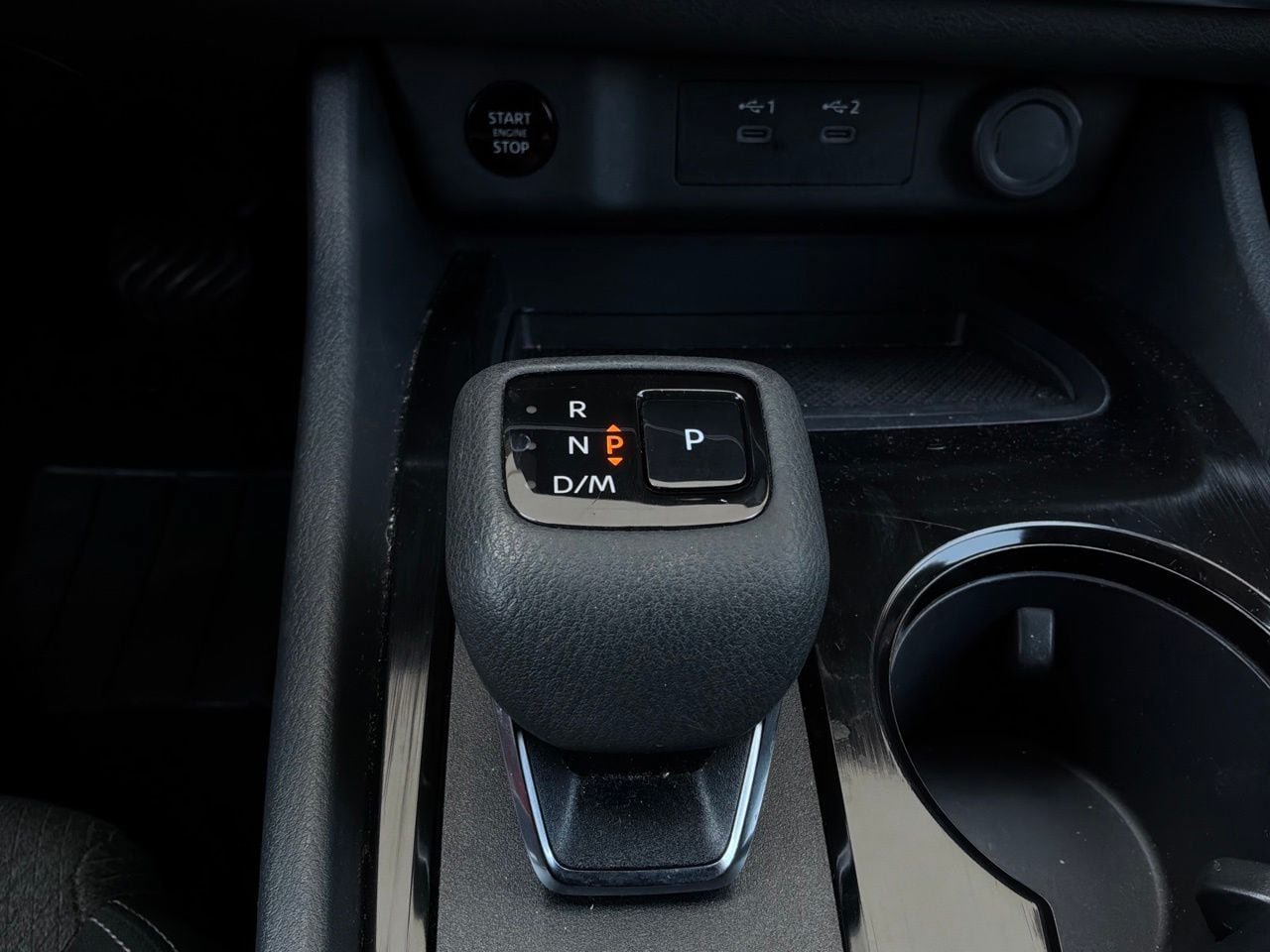 Used 2025 Nissan Rogue SV FWD image 24