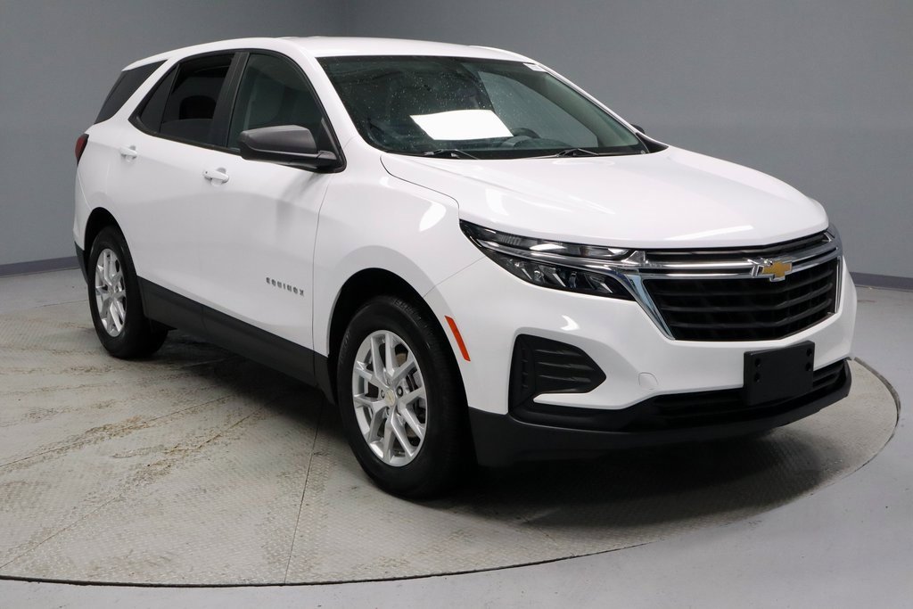 Used 2024 Chevrolet Equinox LS w/ LS Convenience Package
