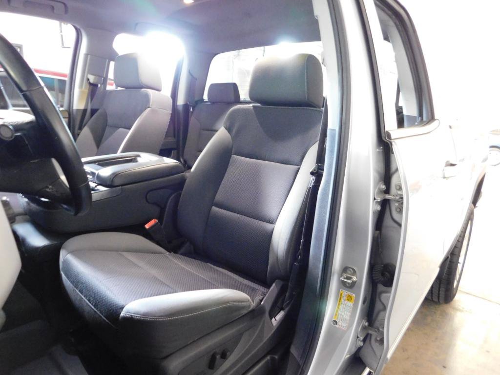 Used 2016 GMC Sierra 1500 SLE w/ SLE Value Package AWD/4WD image 4