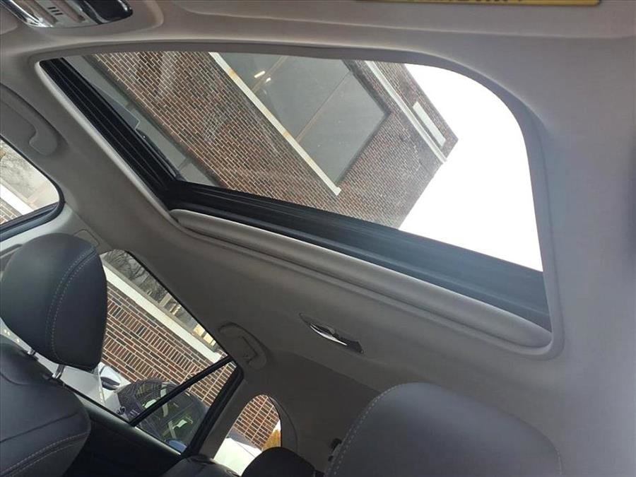 Used 2018 Subaru Outback 3.6R Limited image 21