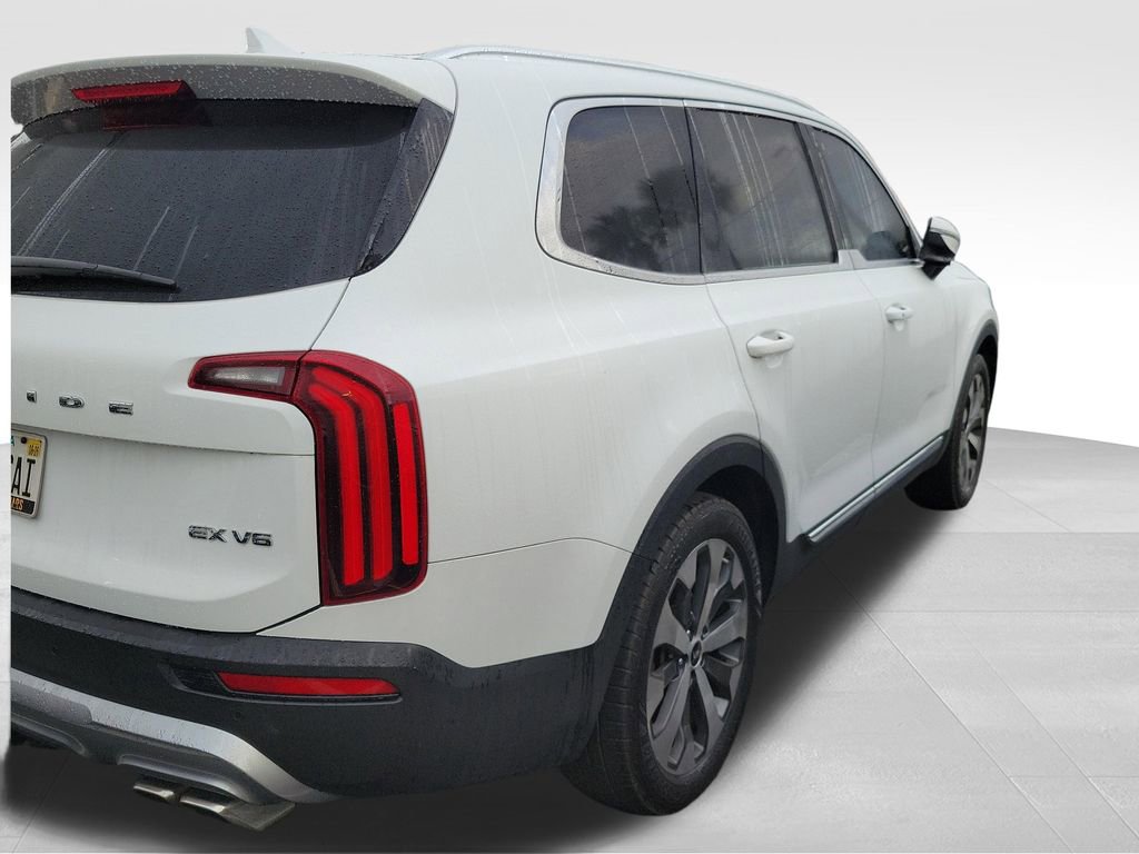 Used 2021 Kia Telluride EX w/ EX Premium Package image 13