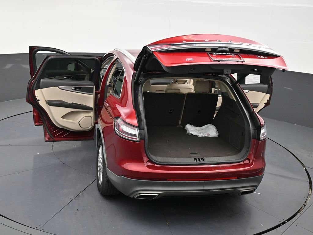 Used 2019 Lincoln Nautilus FWD image 31