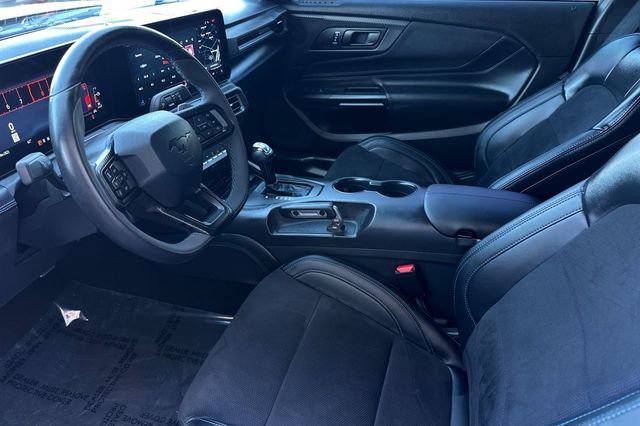 Used 2024 Ford Mustang Dark Horse image 11