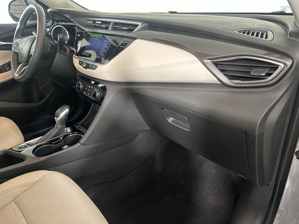 Used 2023 Buick Encore GX Preferred w/ Cold Weather Comfort Package FWD image 29