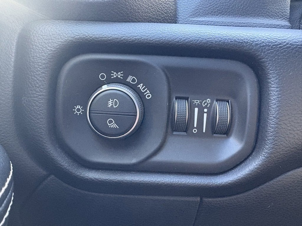 Used 2022 RAM 3500 Laramie w/ Night Edition image 19