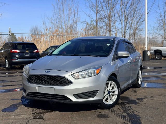 Used 2017 Ford Focus SE image 1