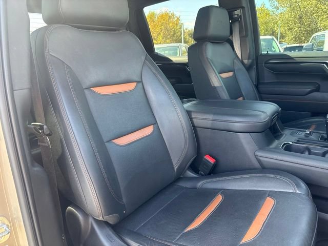 Used 2023 GMC Sierra 1500 AT4 w/ AT4 Premium Package AWD/4WD image 7