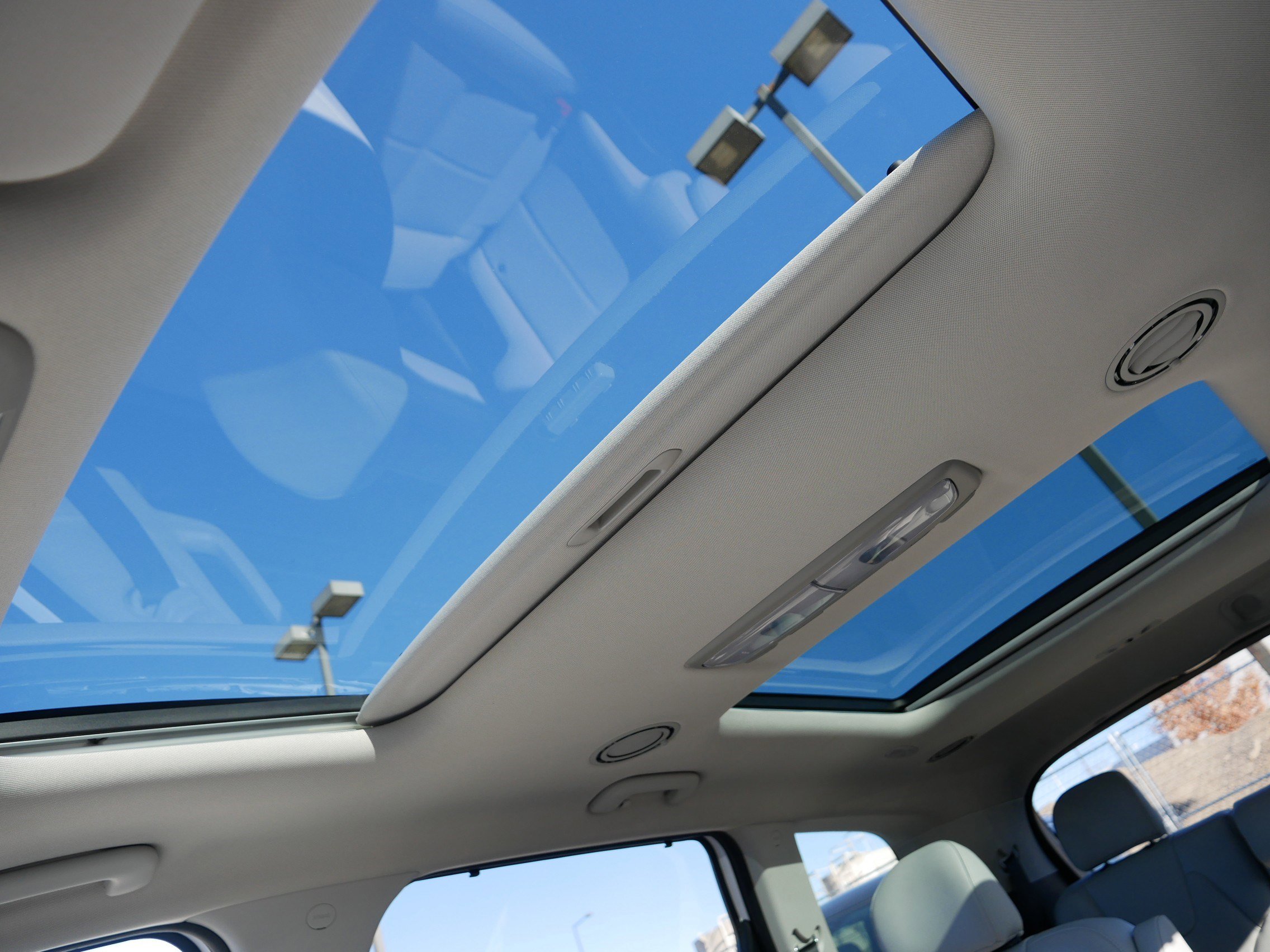 Certified 2023 Kia Telluride SX image 32