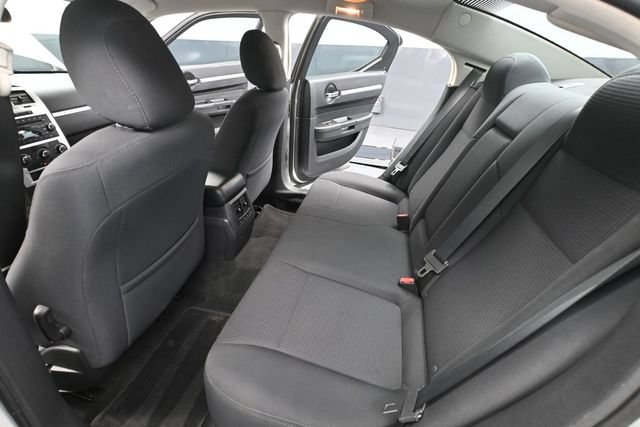 Used 2010 Dodge Charger SXT AWD/4WD image 30