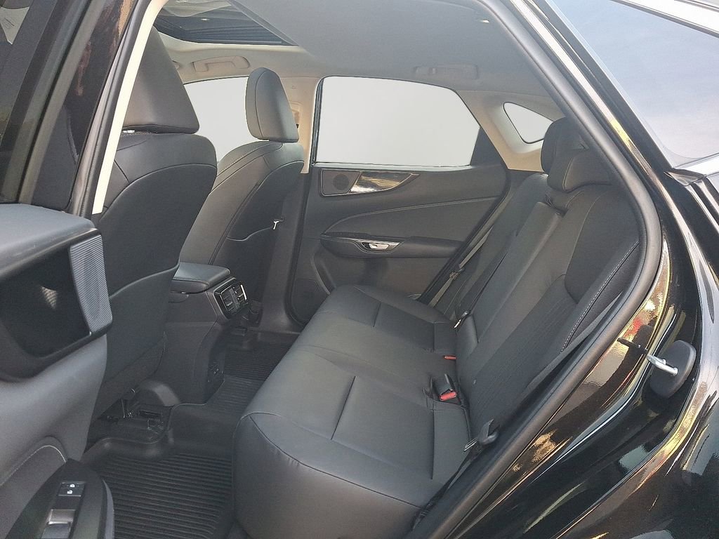 Used 2025 Lexus NX 350 AWD image 8