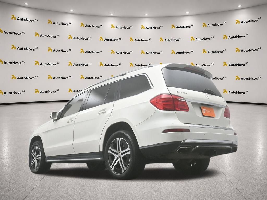 Used 2016 Mercedes-Benz GL 450 4MATIC w/ Premium I Package image 44
