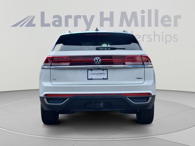 New 2026 Volkswagen Atlas Cross Sport SE AWD/4WD image 4