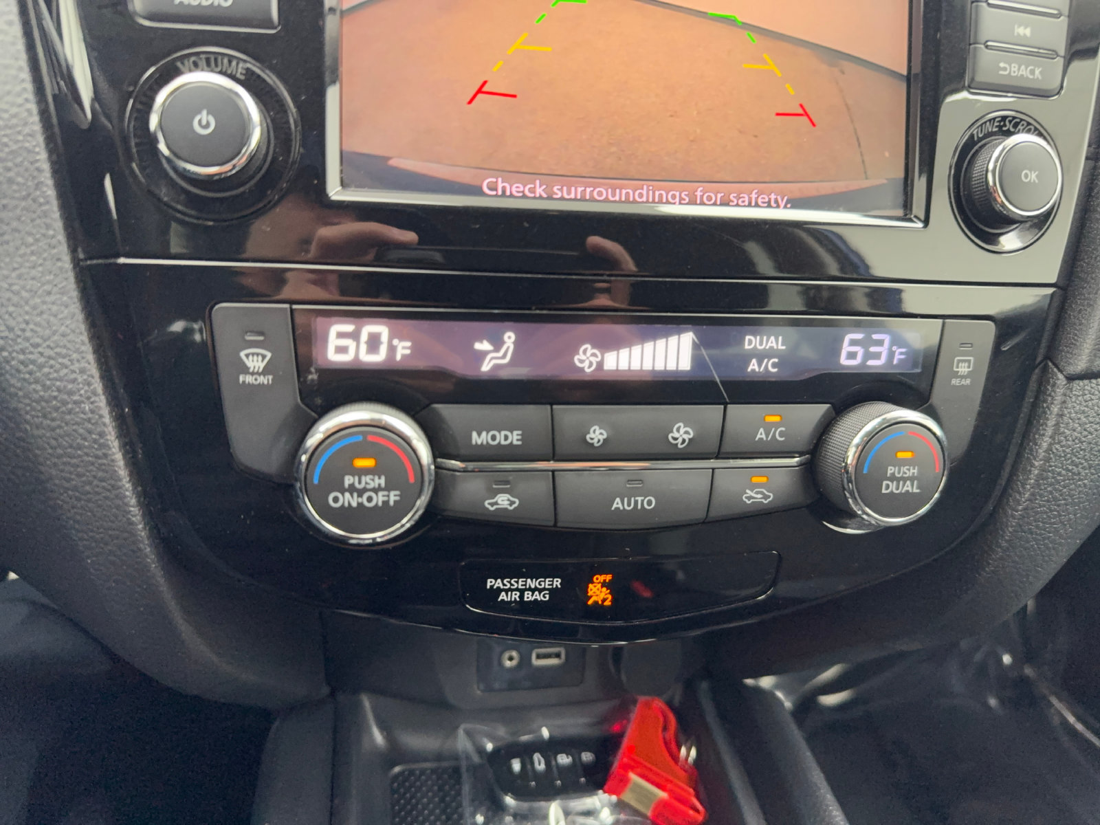Used 2019 Nissan Rogue SV FWD image 18