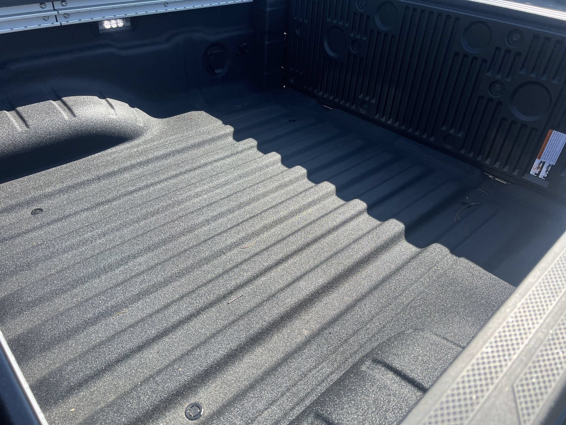 New 2026 Nissan Frontier SV w/ SV Convenience Package RWD image 19