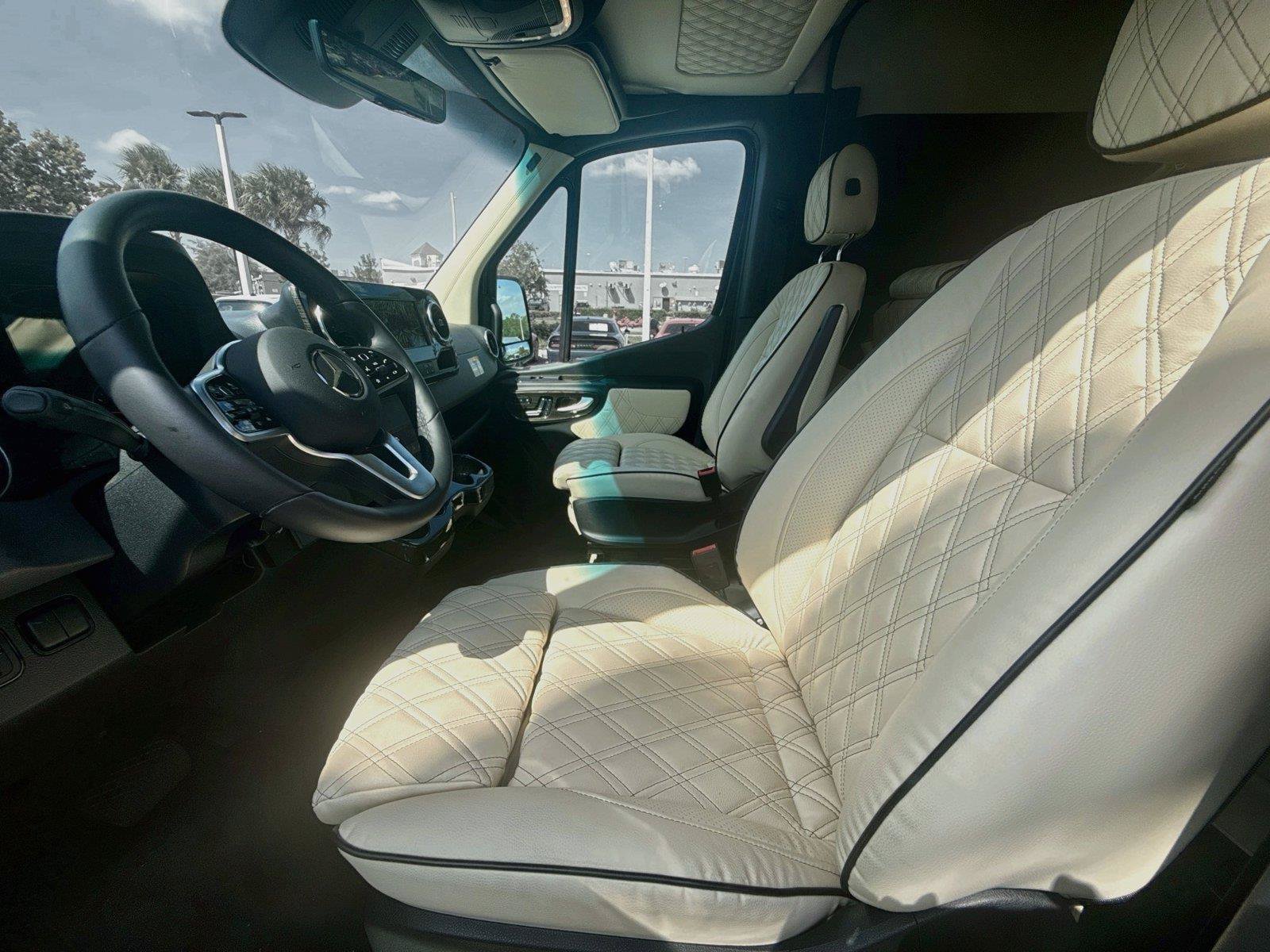Used 2024 Mercedes-Benz Sprinter 3500 w/ Parking Package image 9