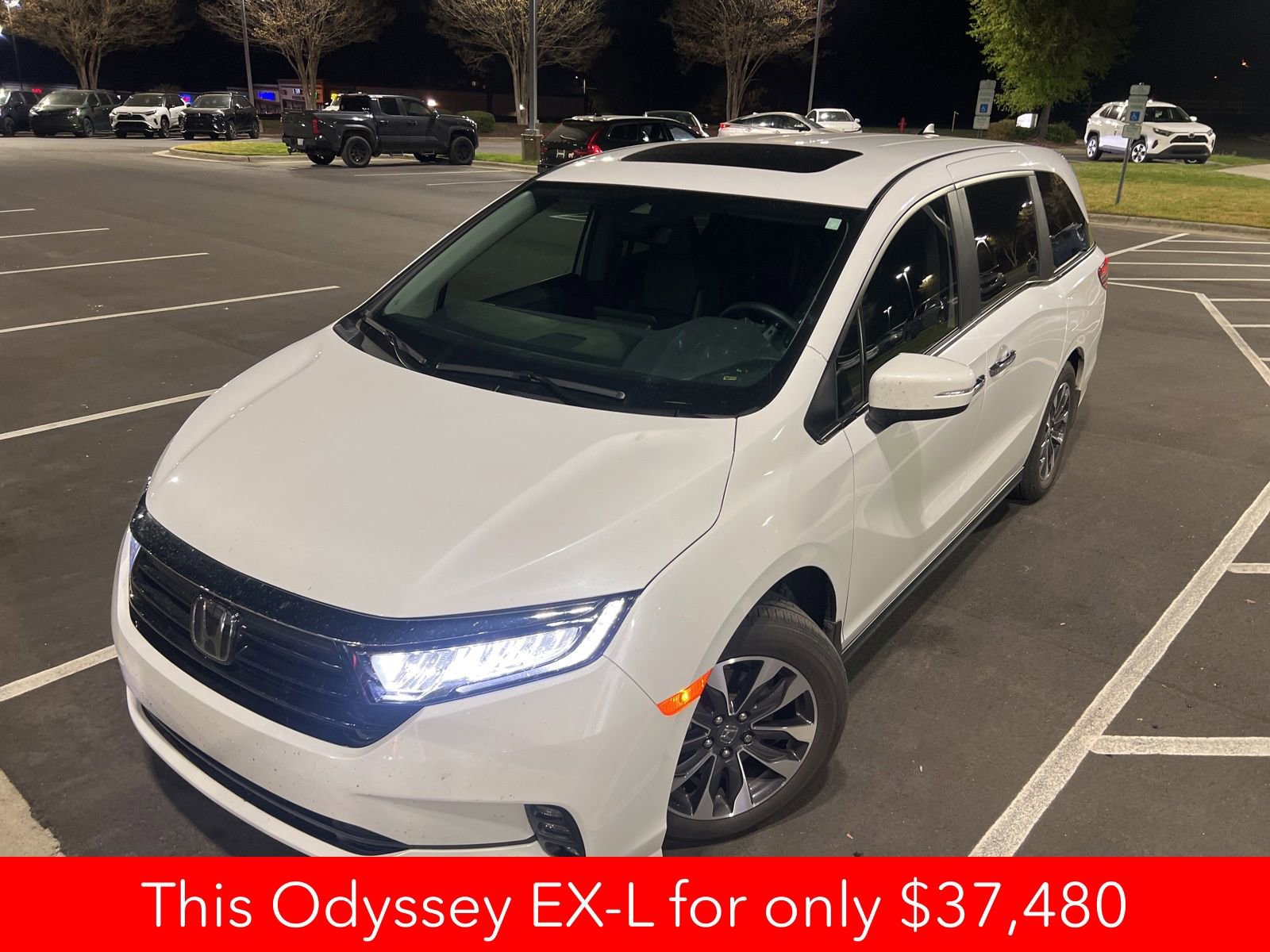 Used 2024 Honda Odyssey EX-L image 11