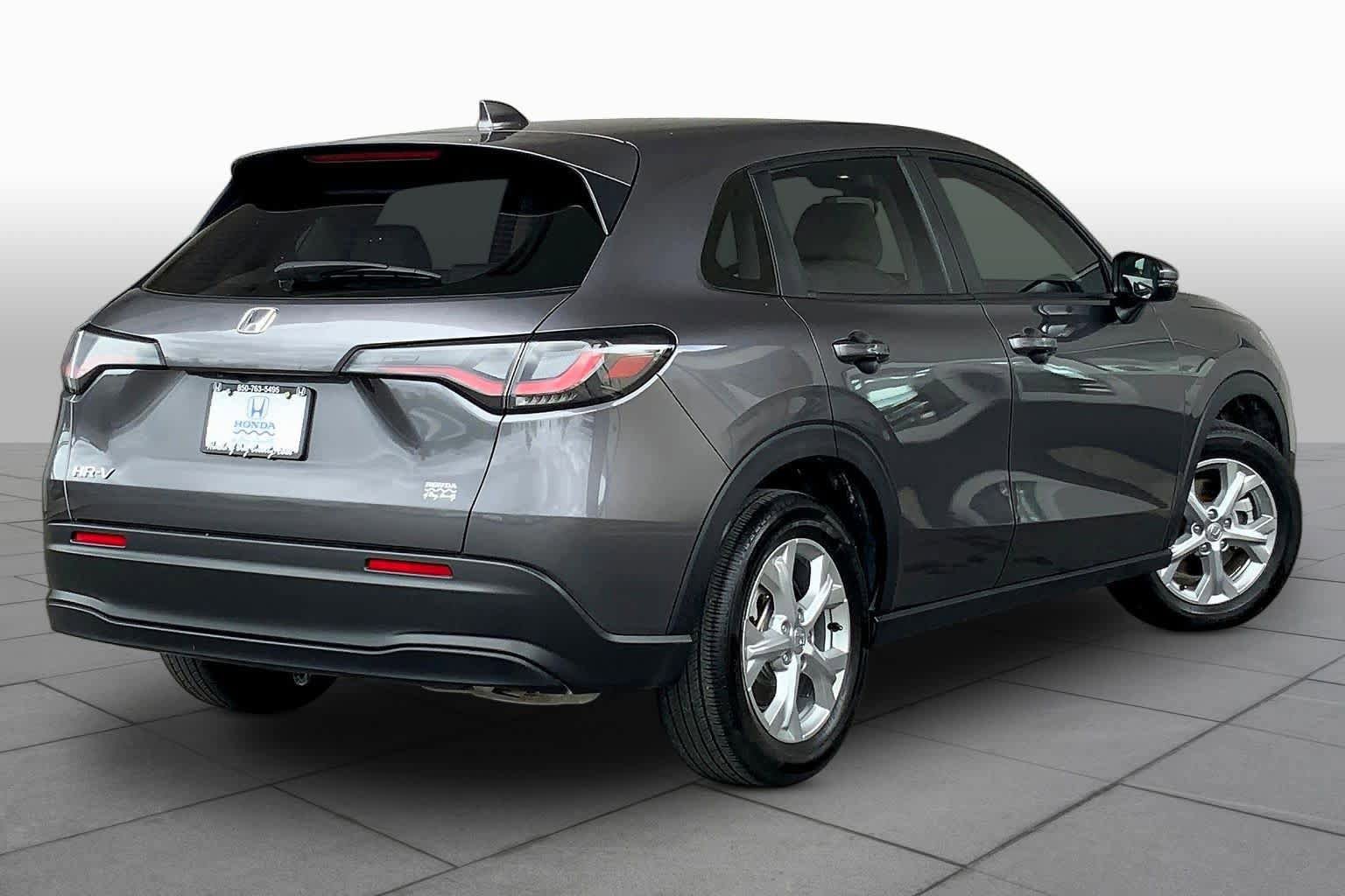 Used 2025 Honda HR-V LX image 13
