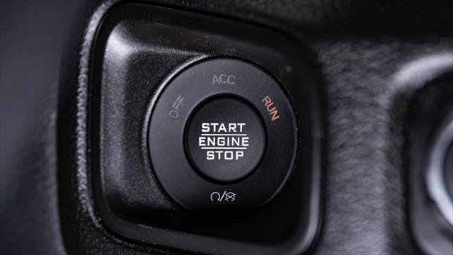 Used 2026 Jeep Gladiator Sport AWD/4WD image 13