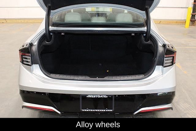 Used 2024 Hyundai Sonata SEL image 13