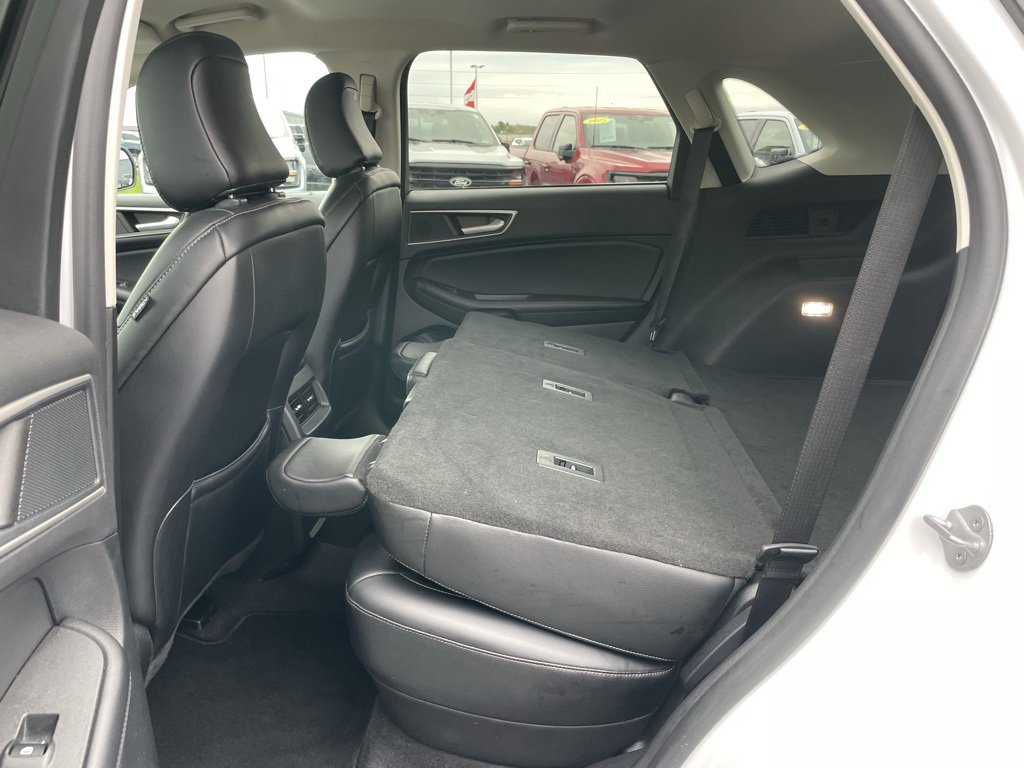 Used 2023 Ford Edge SEL image 53