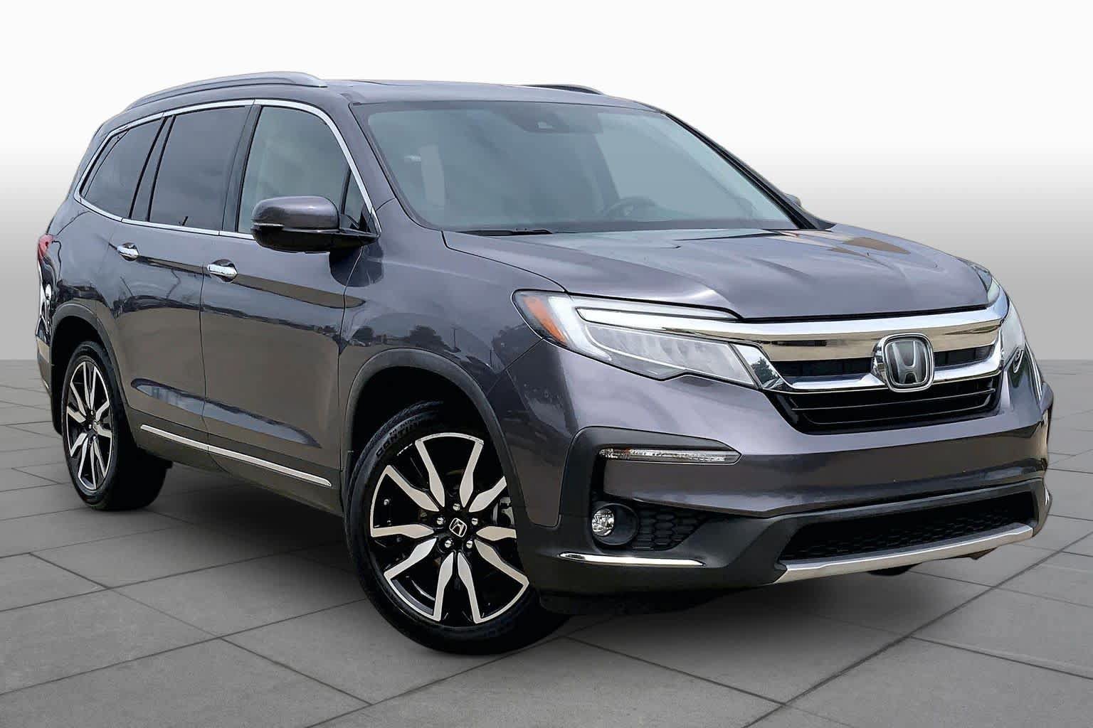 Used 2021 Honda Pilot Touring image 3
