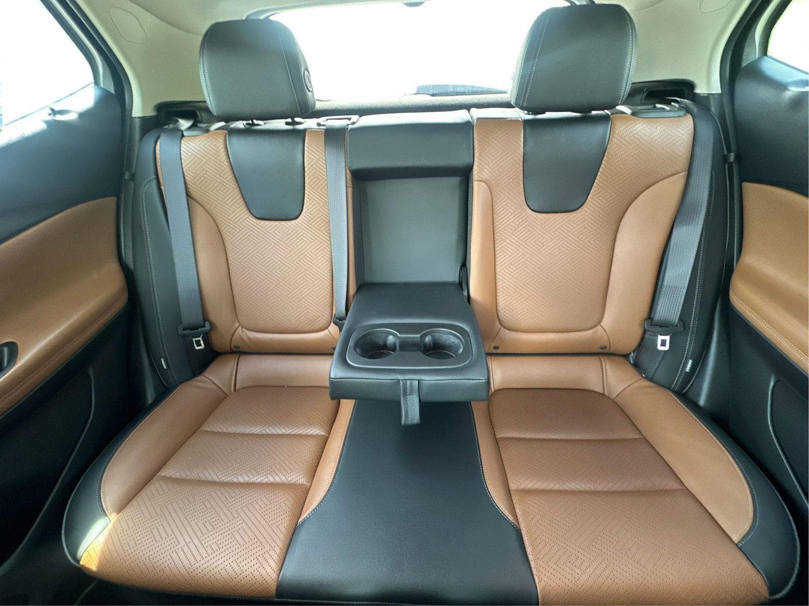Certified 2021 Buick Encore GX Essence w/ Advanced Technology Package AWD/4WD image 15