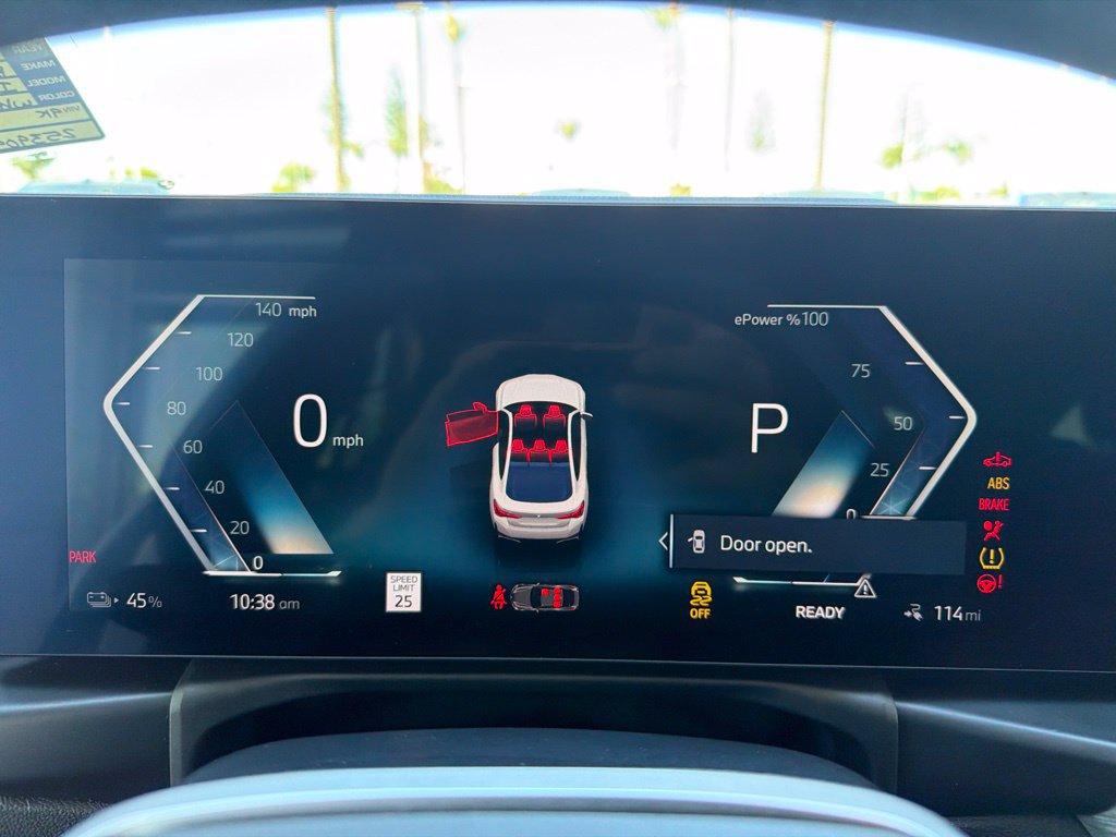 Used 2025 BMW i4 eDrive40 w/ Parking Assistance Package RWD image 19