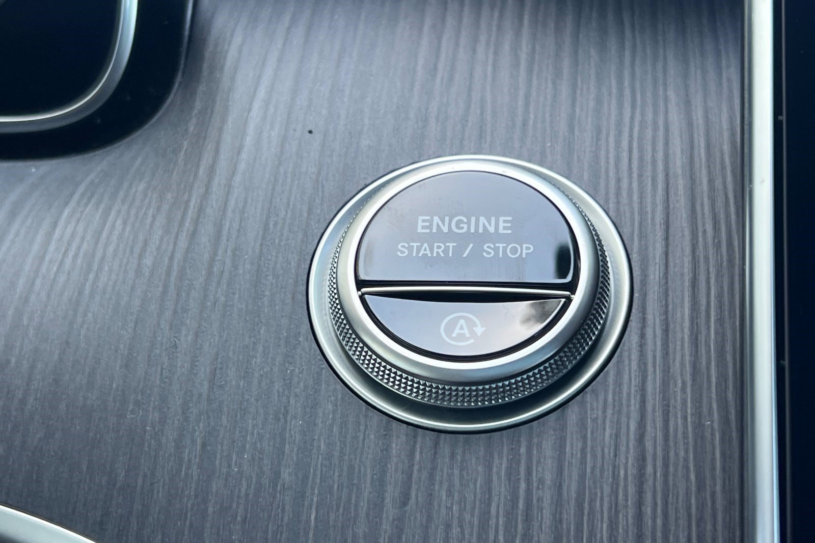 New 2026 Mercedes-Benz CLE 300 4MATIC Coupe image 14