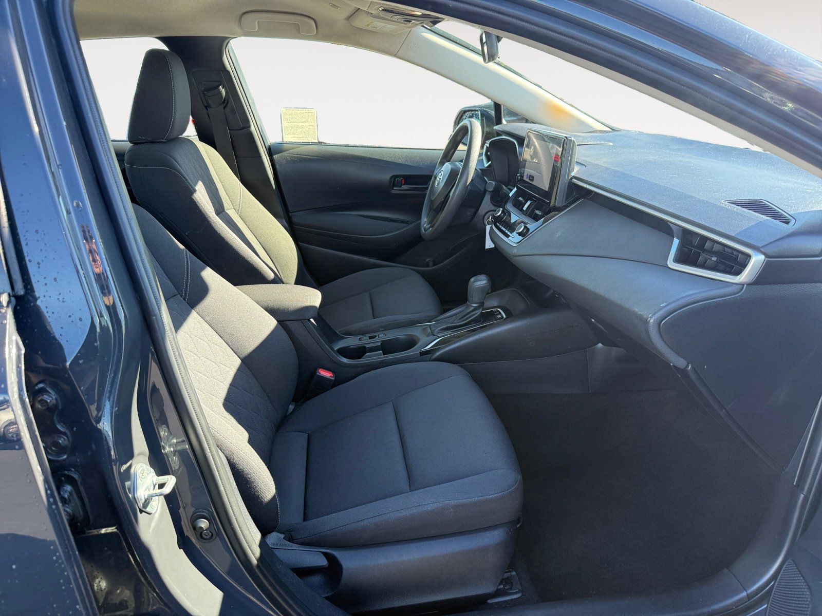 Used 2024 Toyota Corolla LE image 19