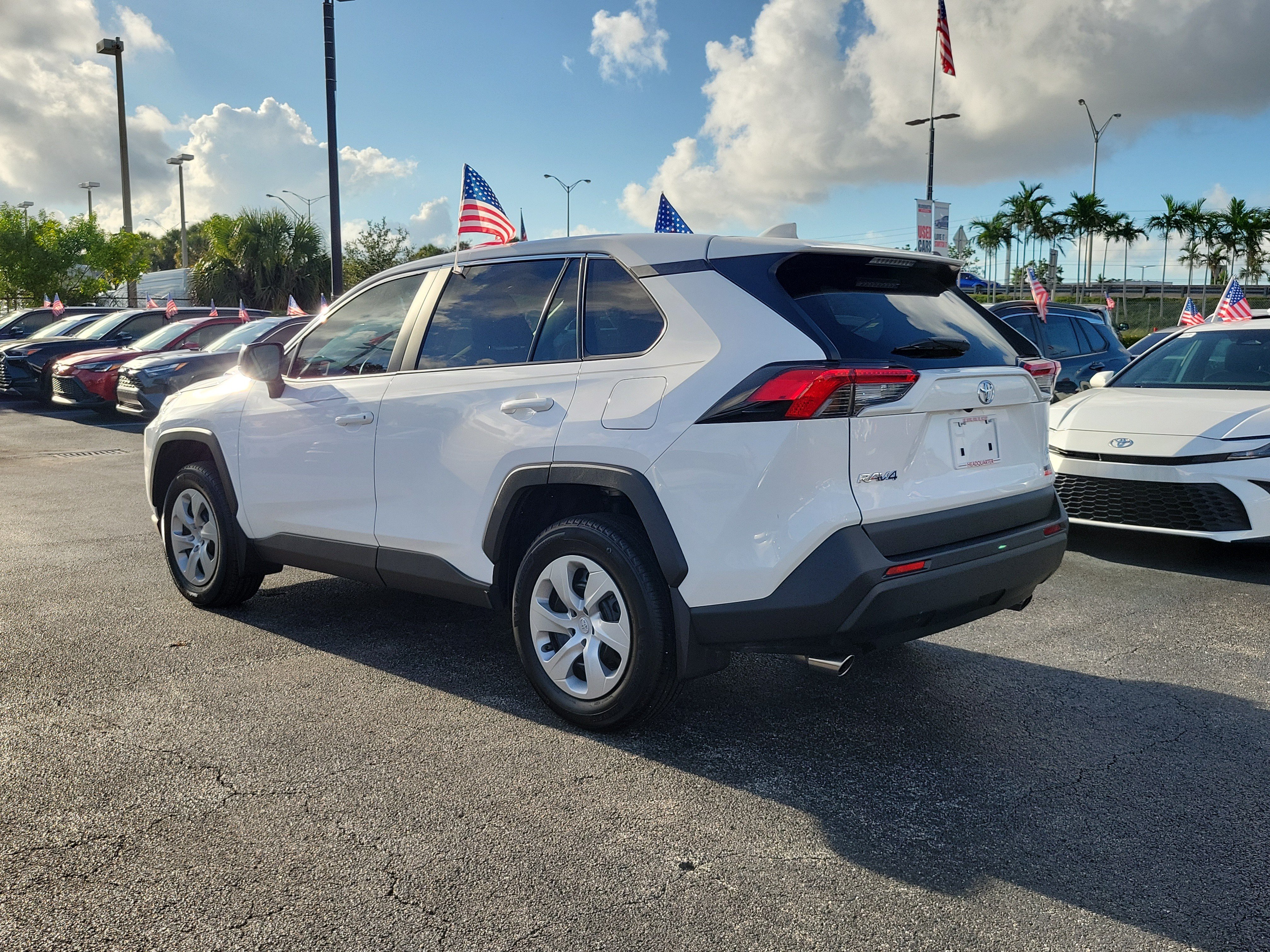 Used 2025 Toyota RAV4 LE FWD image 8