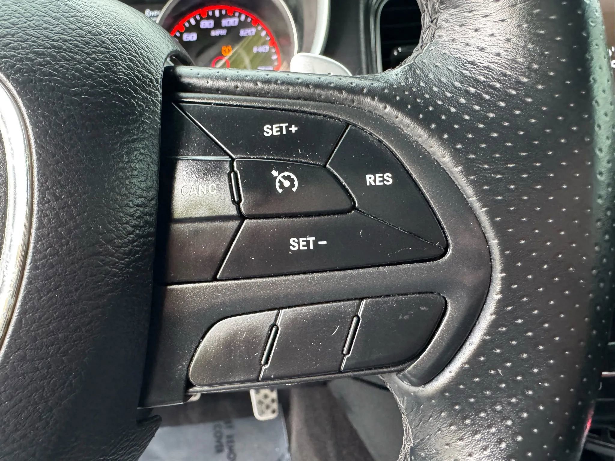 Used 2018 Dodge Charger R/T Scat Pack image 16