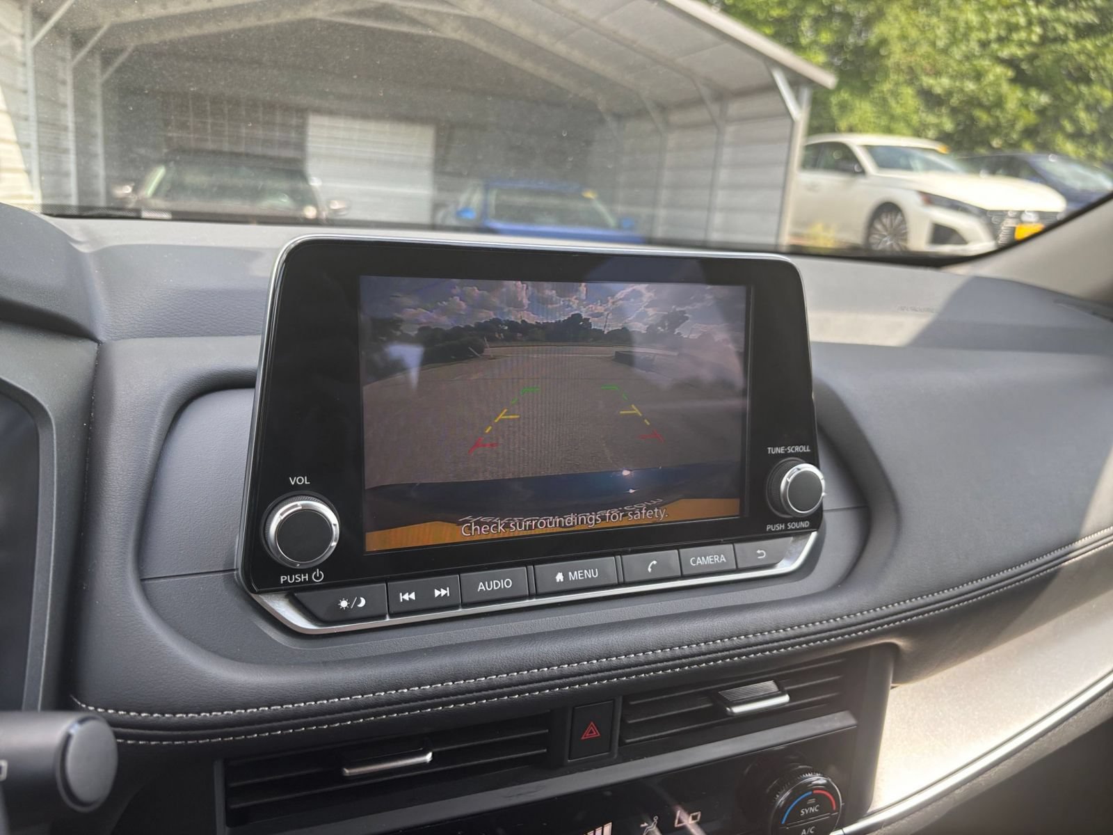 Used 2026 Nissan Rogue SV FWD image 24