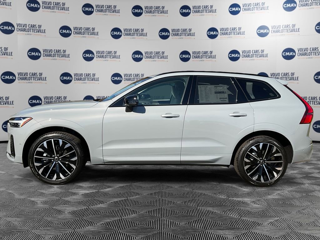 New 2026 Volvo XC60 B5 Ultra w/ Protection Package Premier image 2